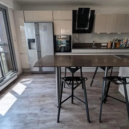 Apartamento 85m2, Hypercentre, Balcon, Parking, Clim *